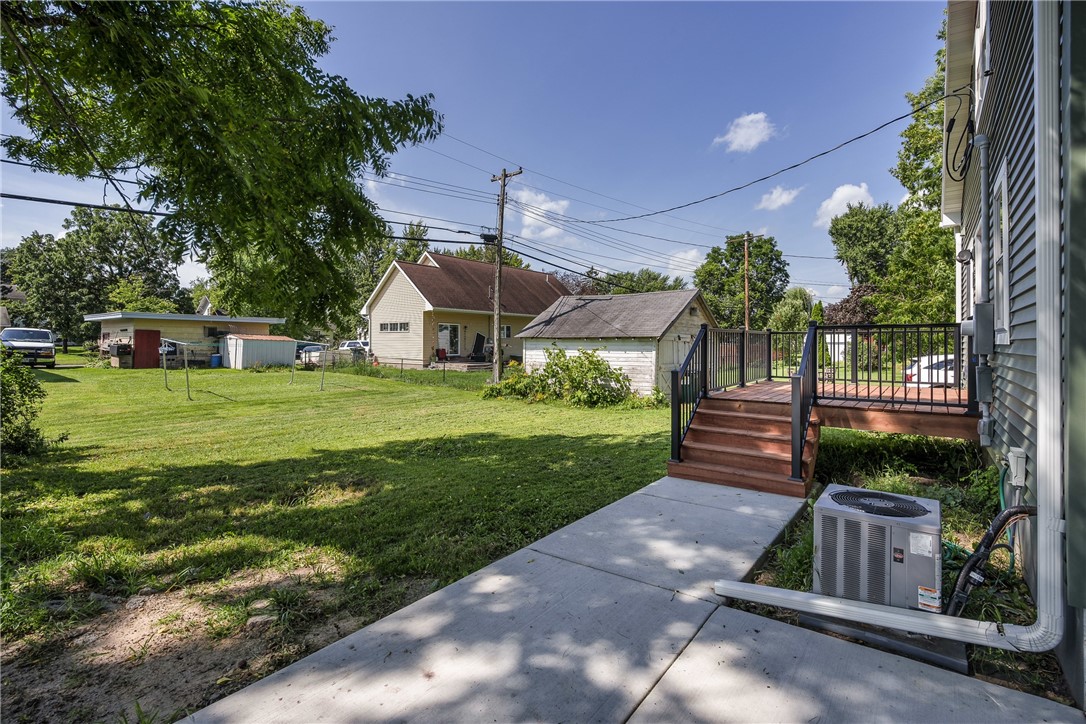 312 W Lincoln Street