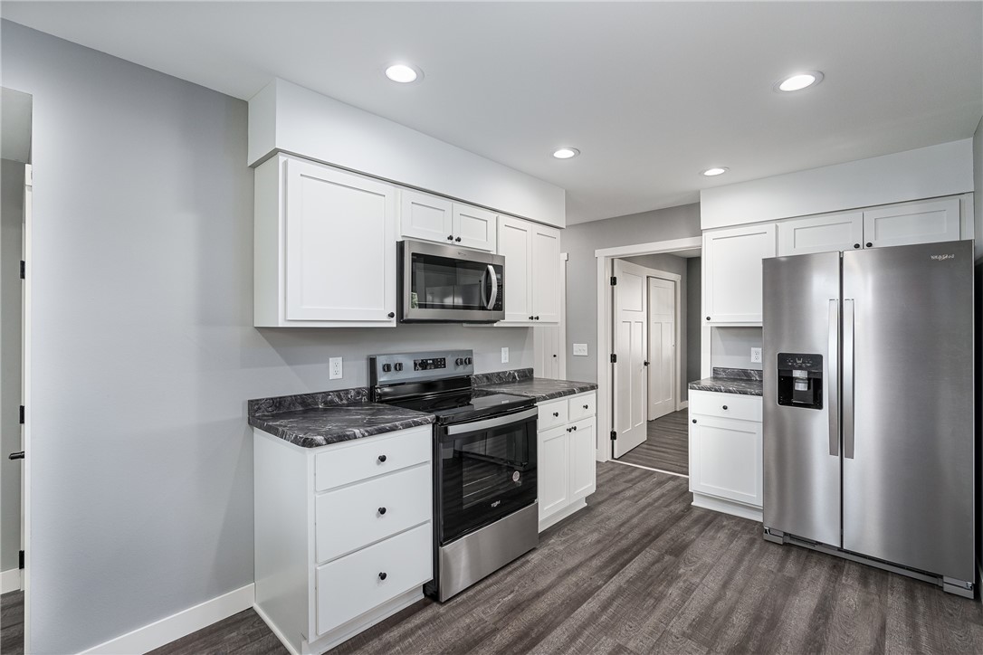 312 W Lincoln Street