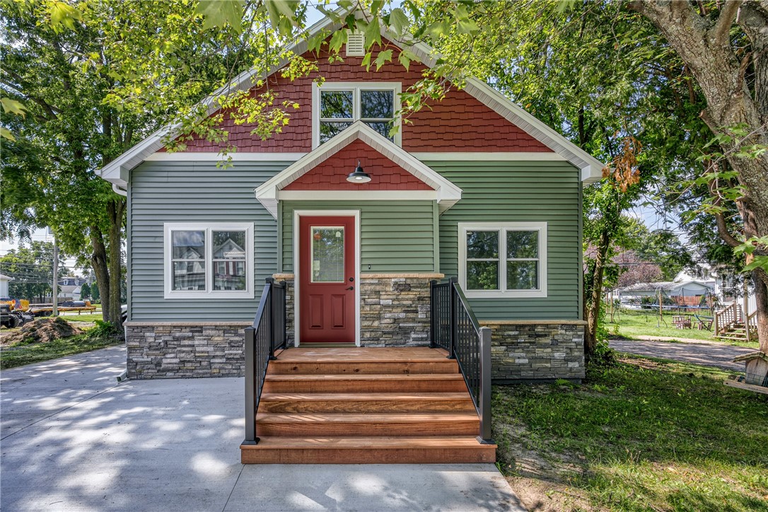 312 W Lincoln Street