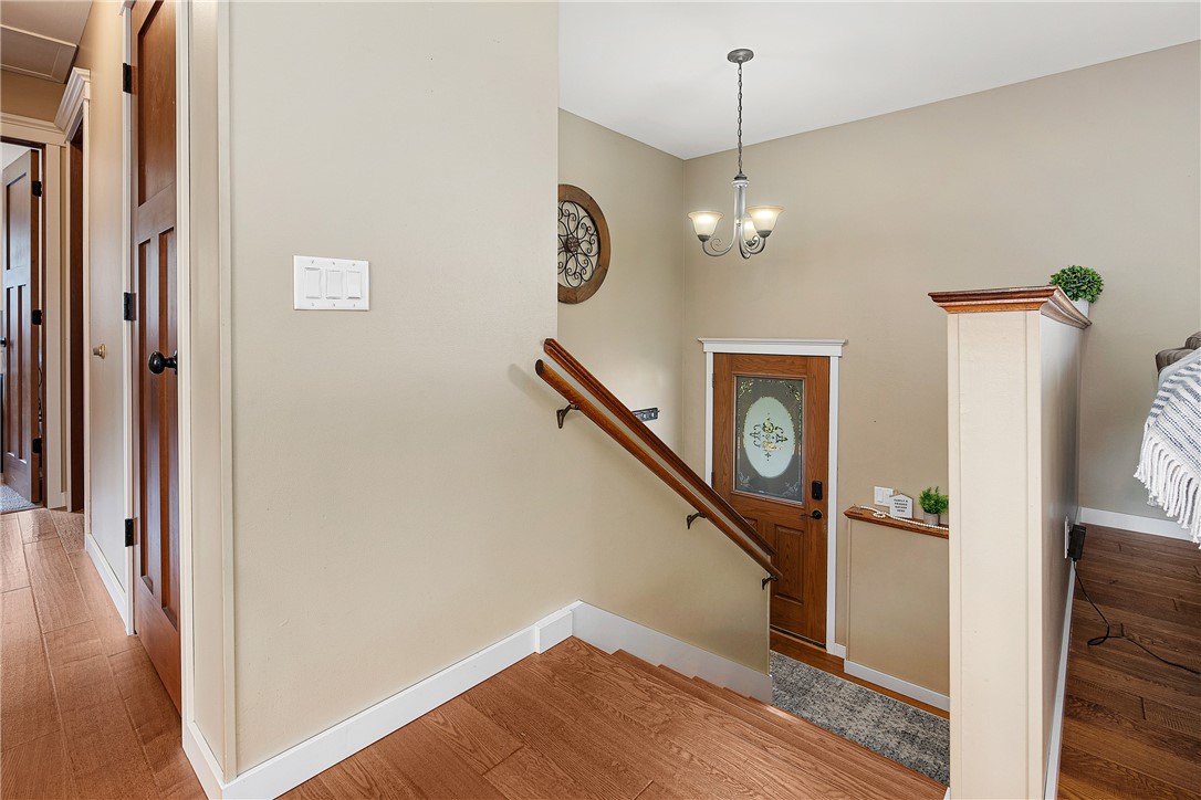 421 E Roosevelt Avenue