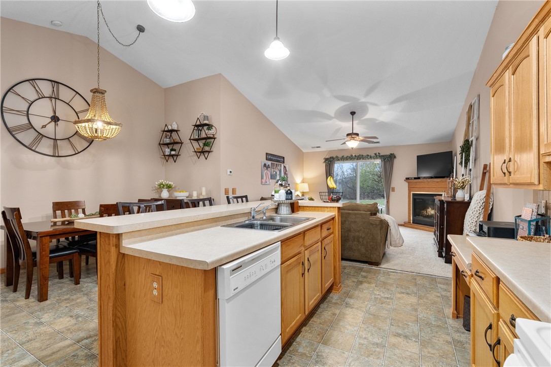 1230D E Orchard Beach Lane