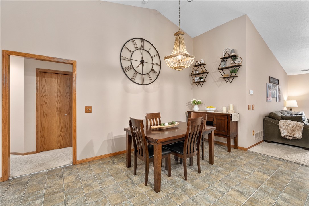 1230D E Orchard Beach Lane