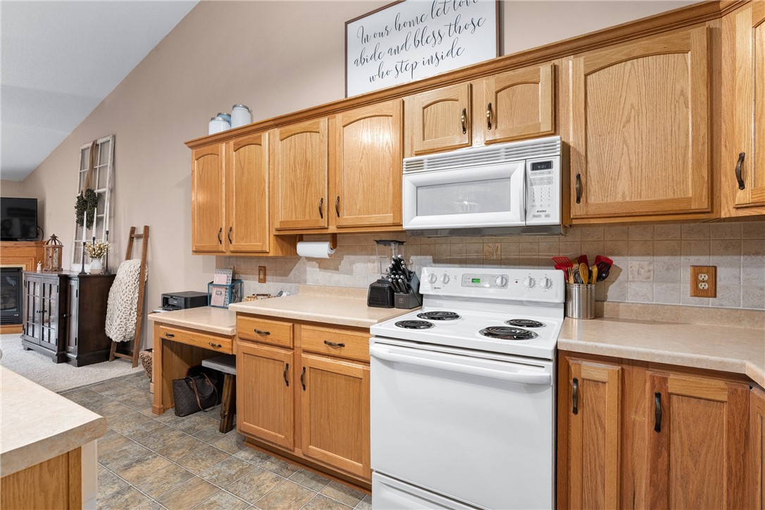 1230D E Orchard Beach Lane