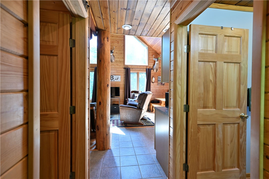 9379 N Chippewa Pines Way