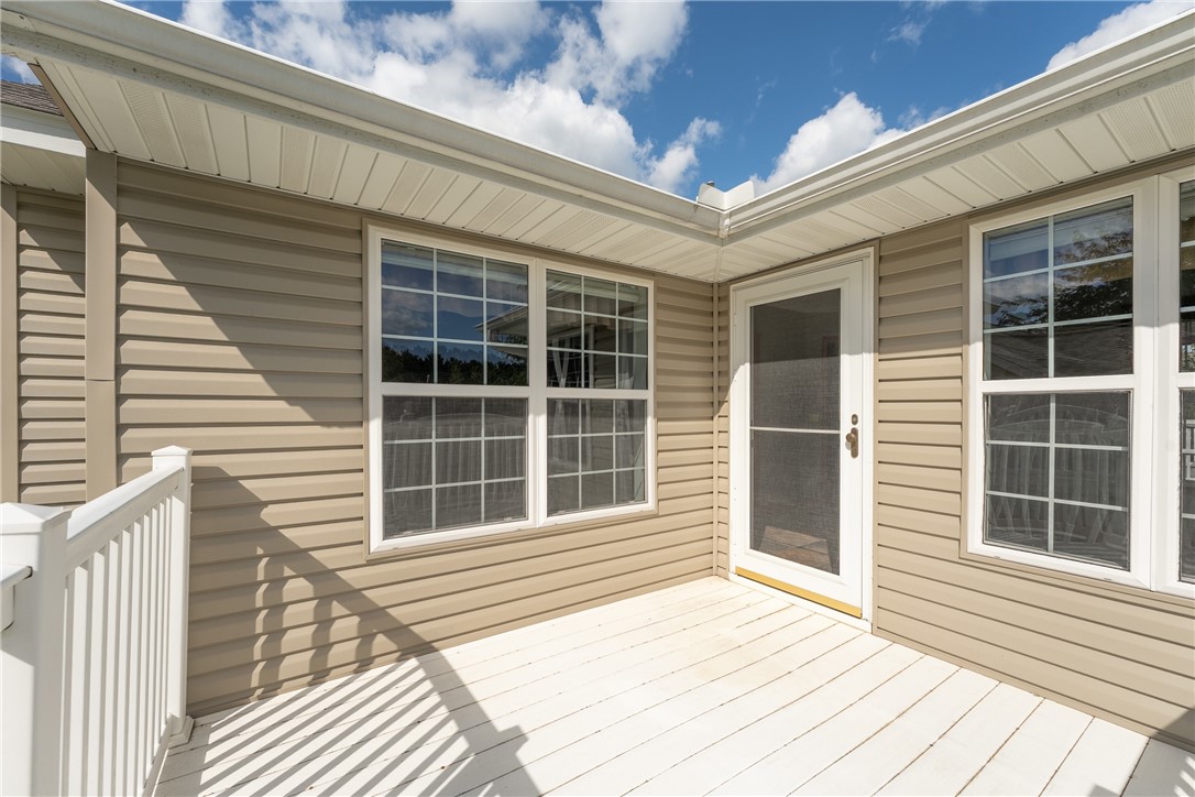 4221 E Hamilton Avenue 7