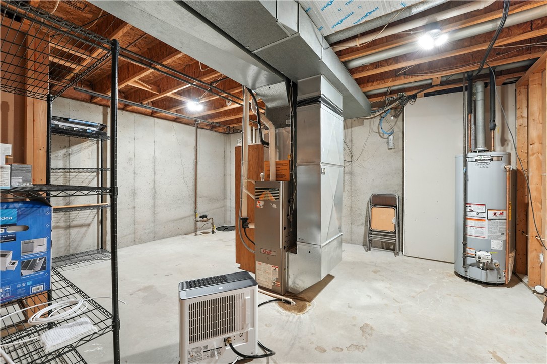 4221 E Hamilton Avenue 7