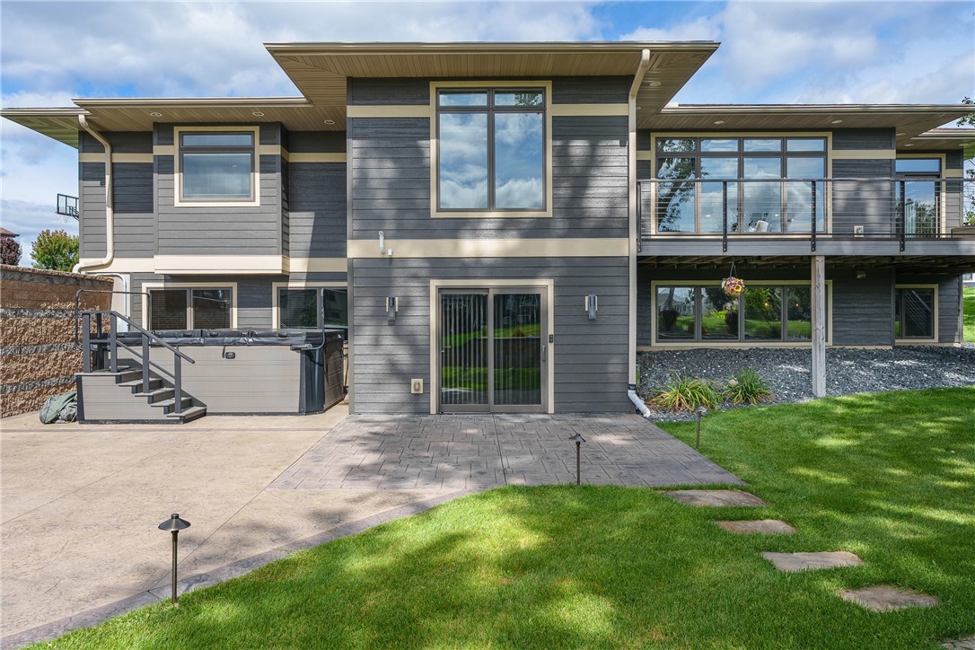 2037 St Andrews Drive