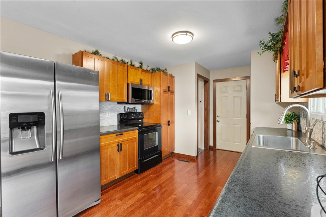 1516 Mitscher Avenue