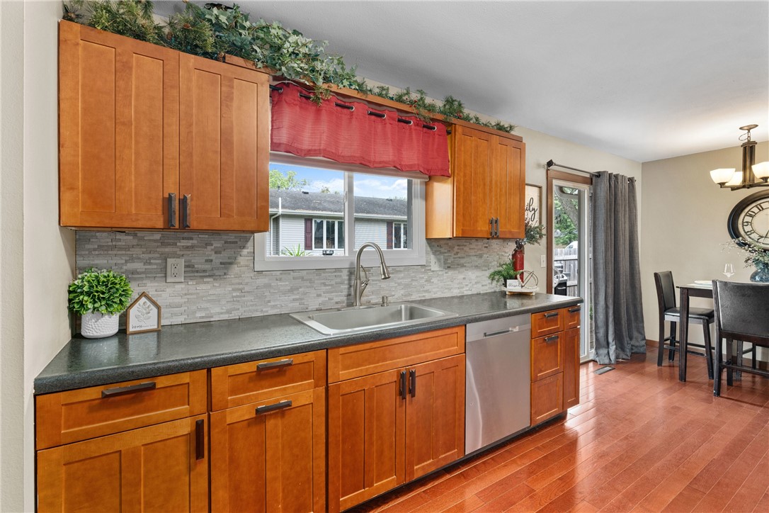 1516 Mitscher Avenue