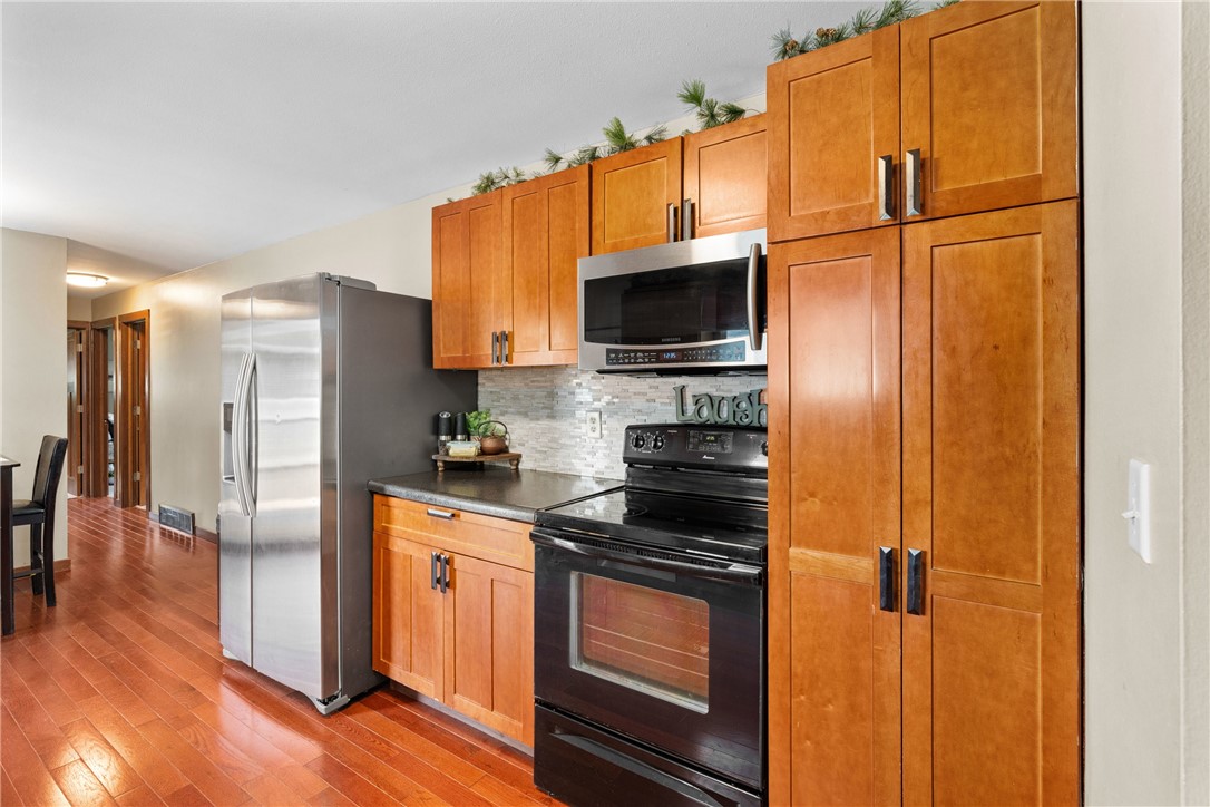 1516 Mitscher Avenue