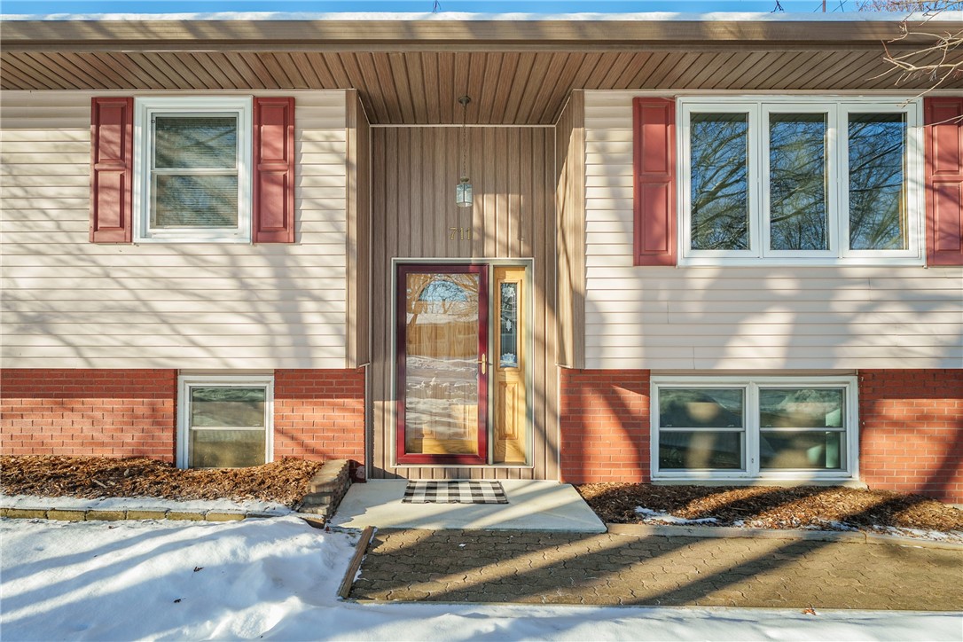 711 S Wisconsin Street