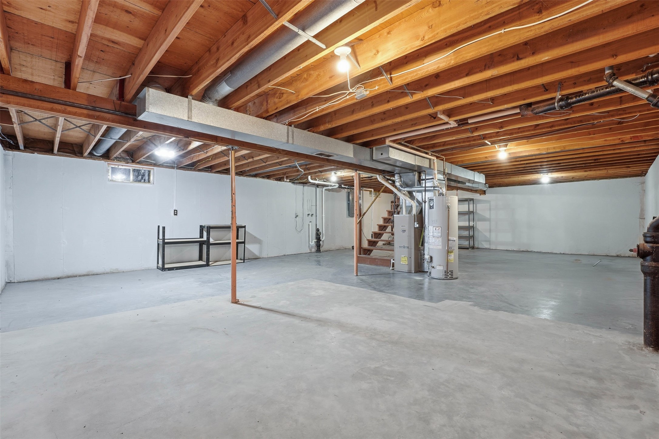 2234 Freeway Drive