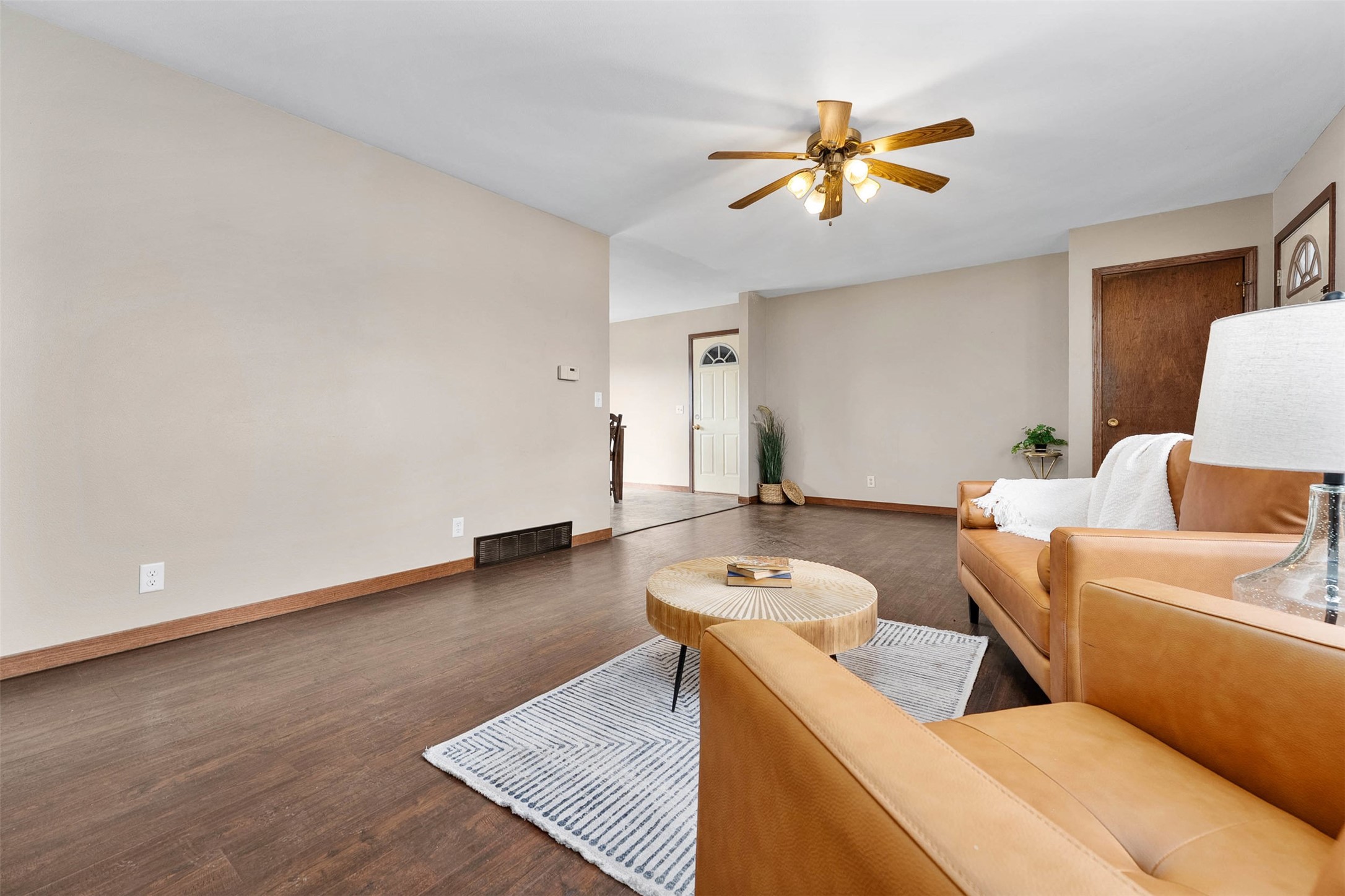 2234 Freeway Drive