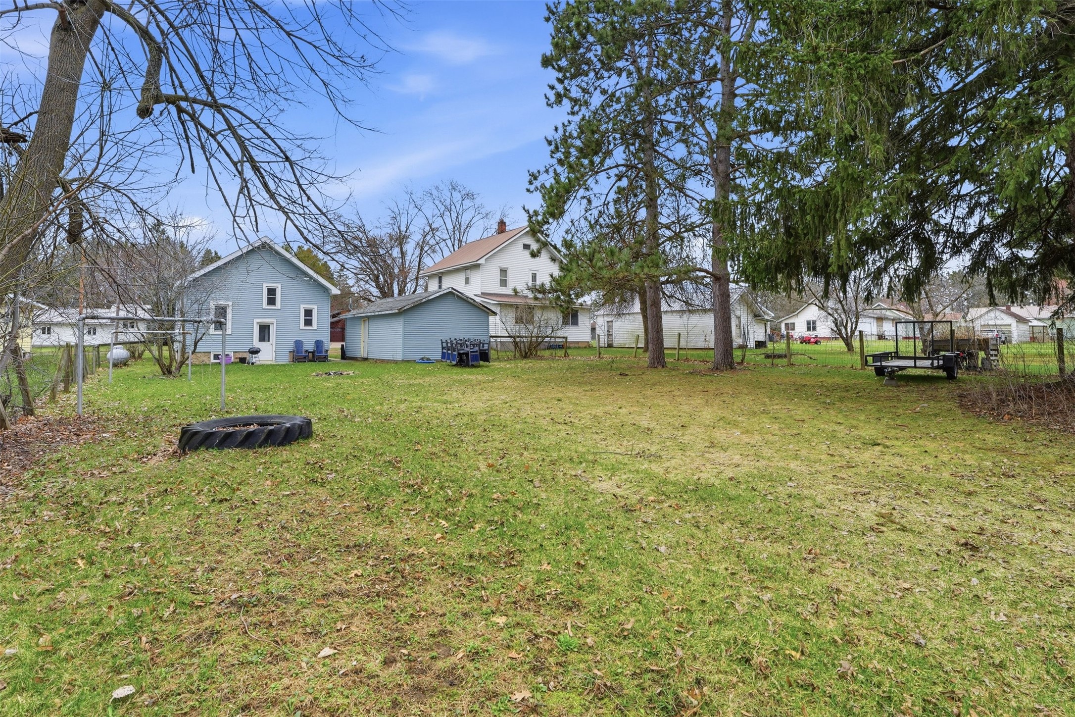 215 3rd Avenue S