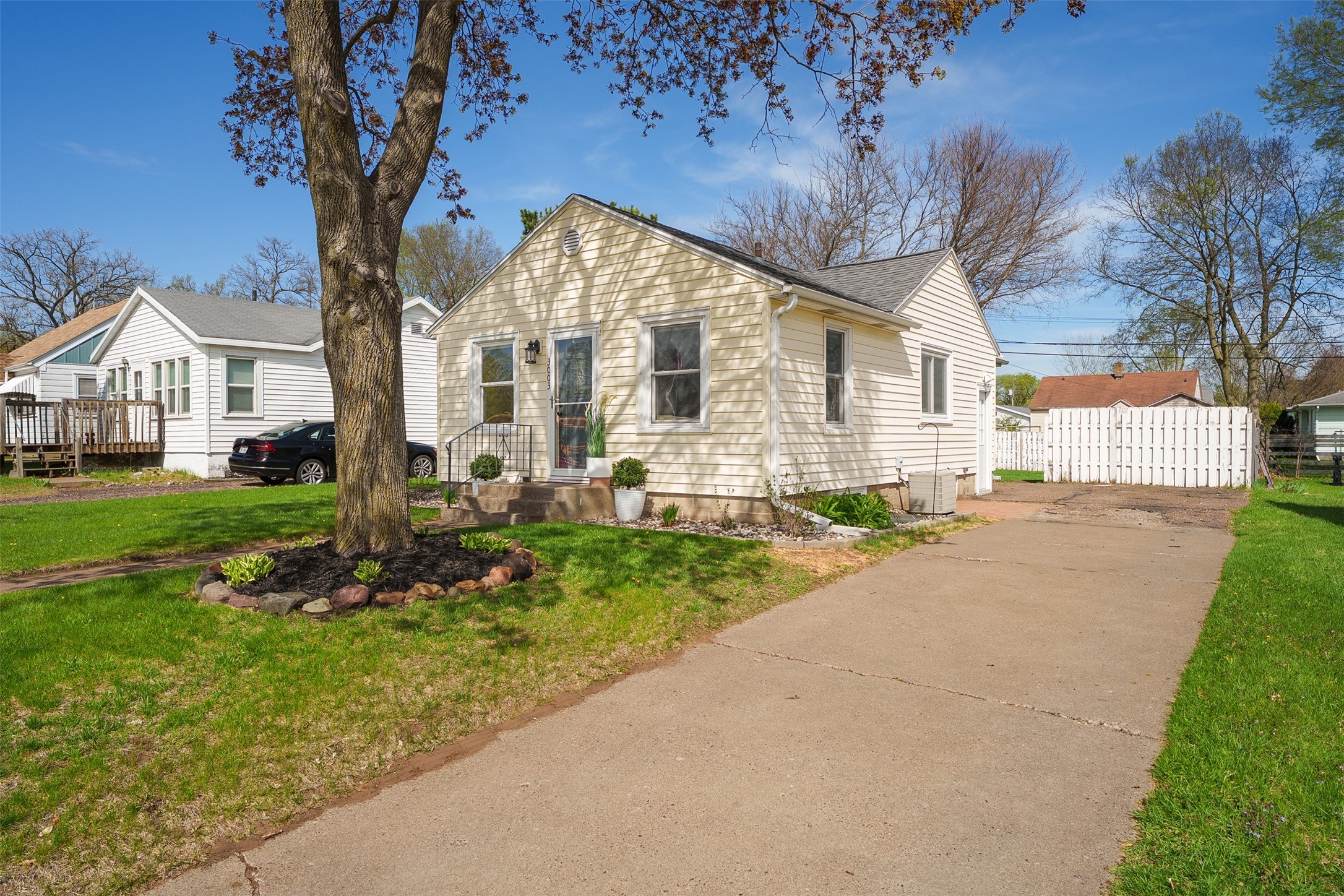 3003 8th Street