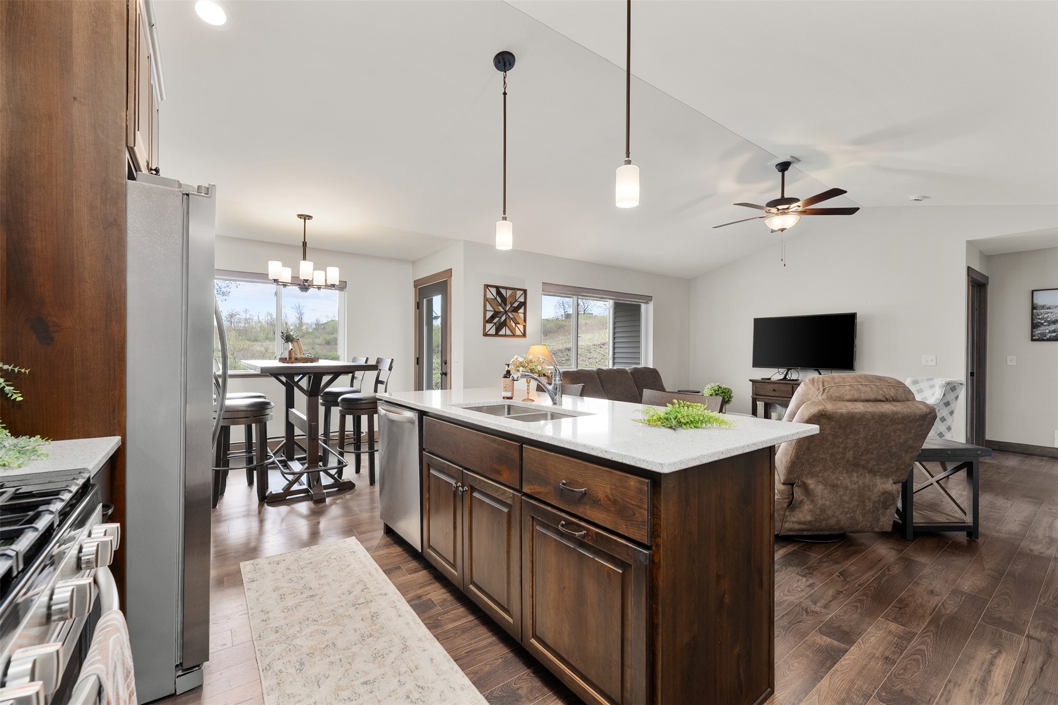 504 Hagman Street 26
