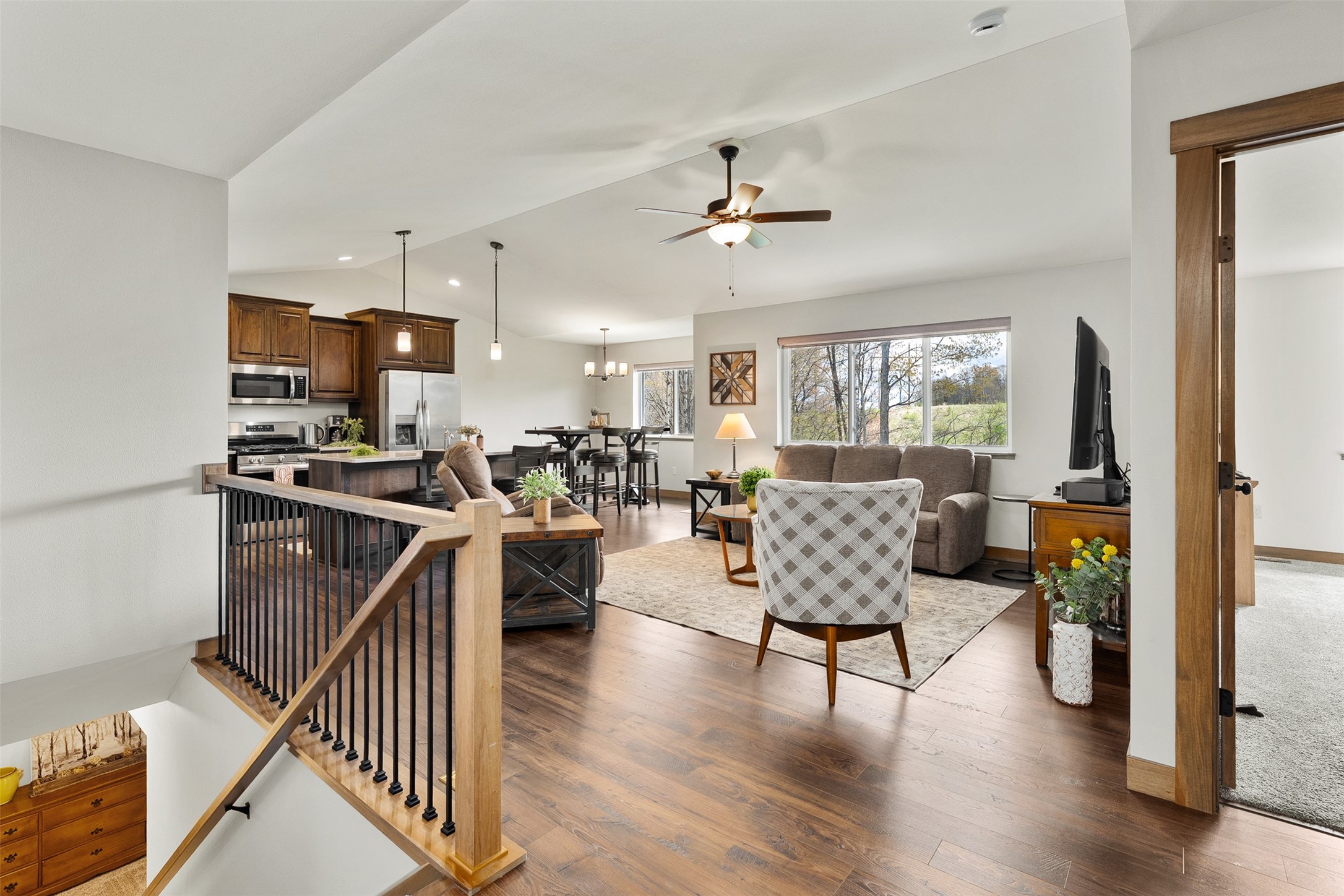 504 Hagman Street 26