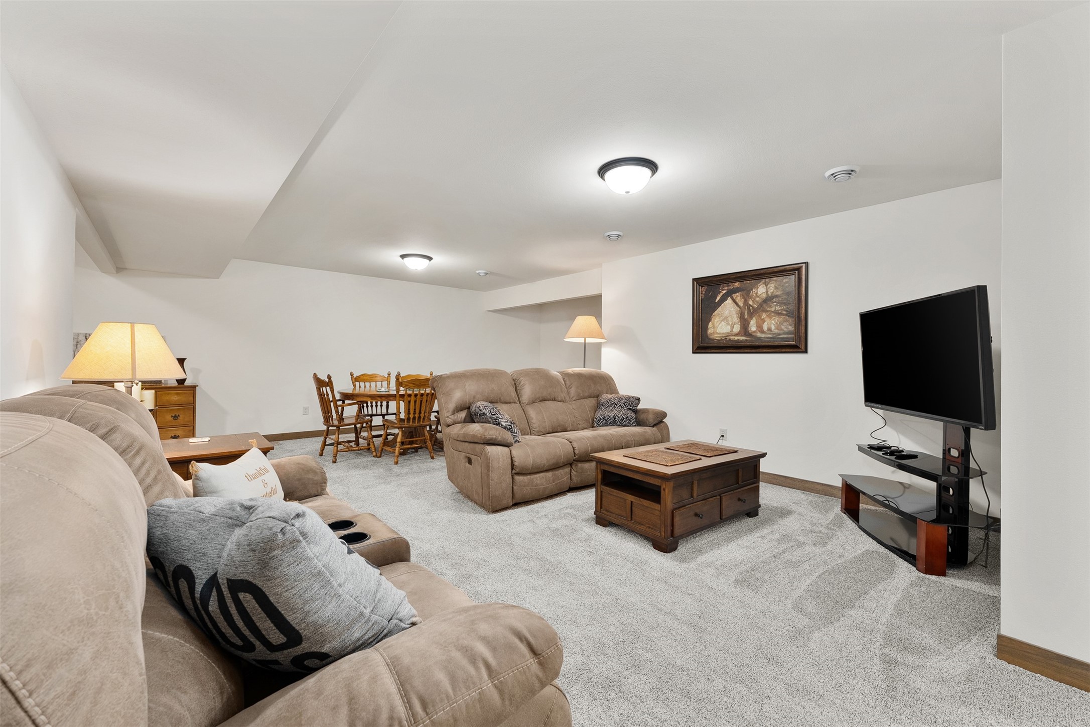 504 Hagman Street 26