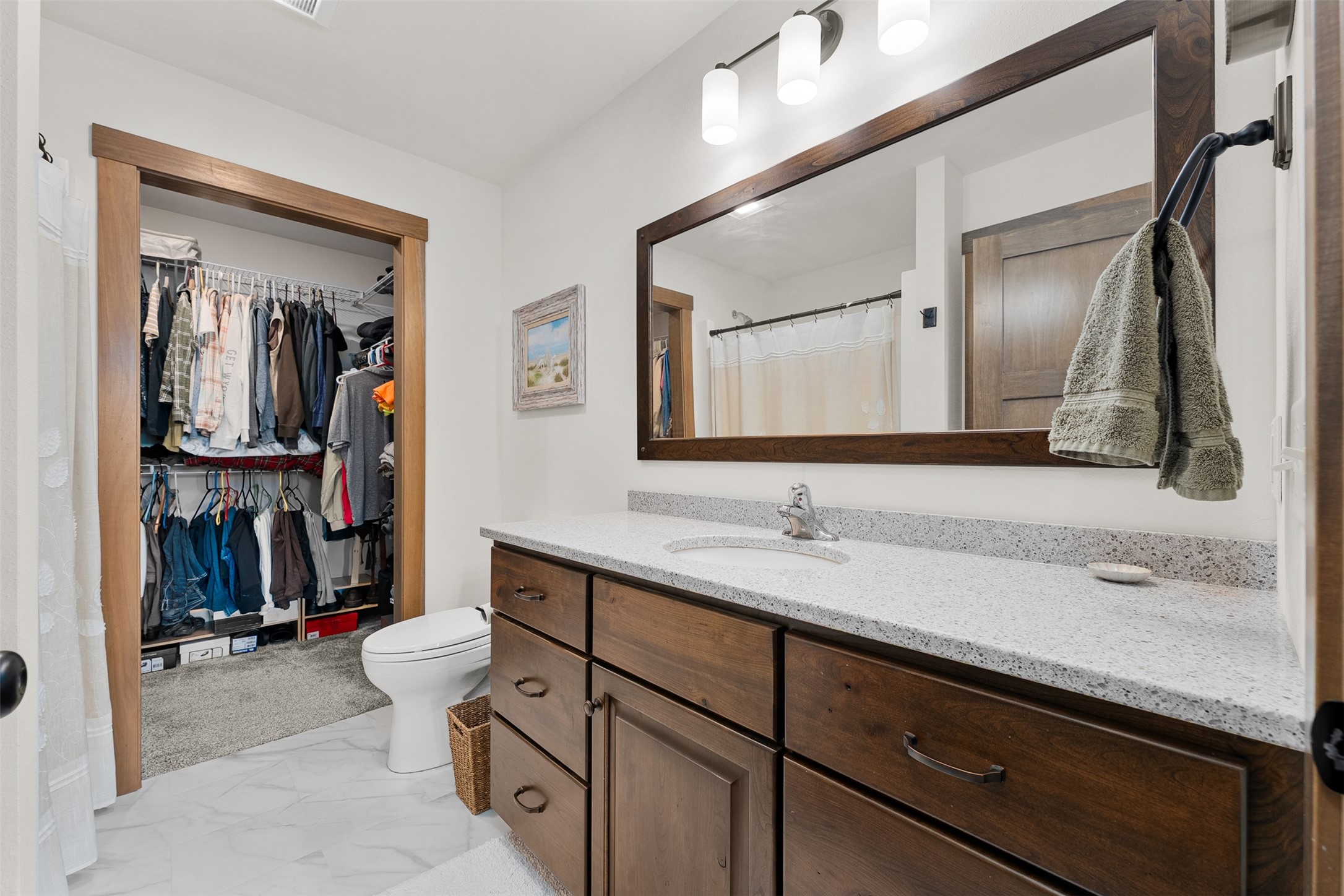 504 Hagman Street 26