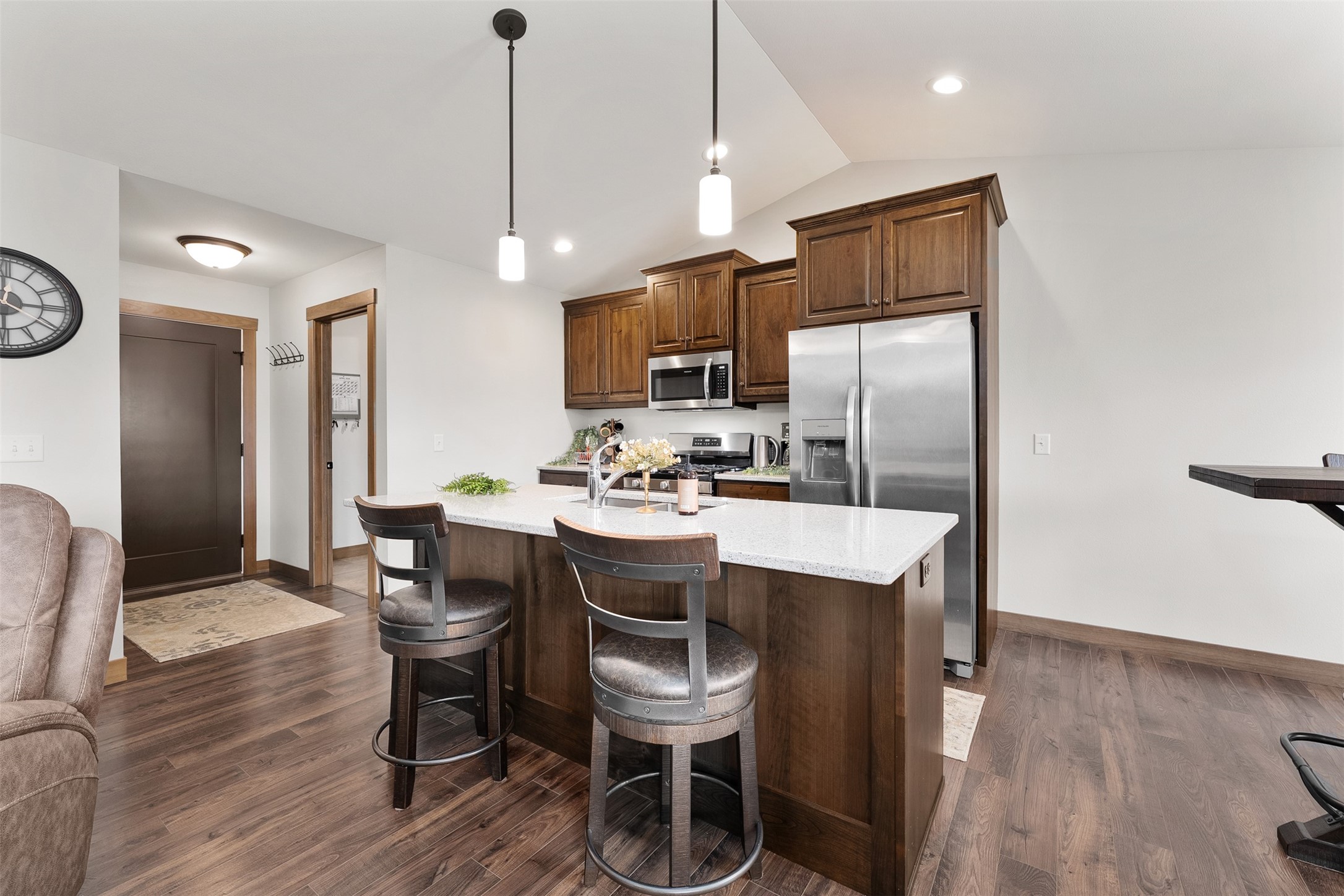504 Hagman Street 26