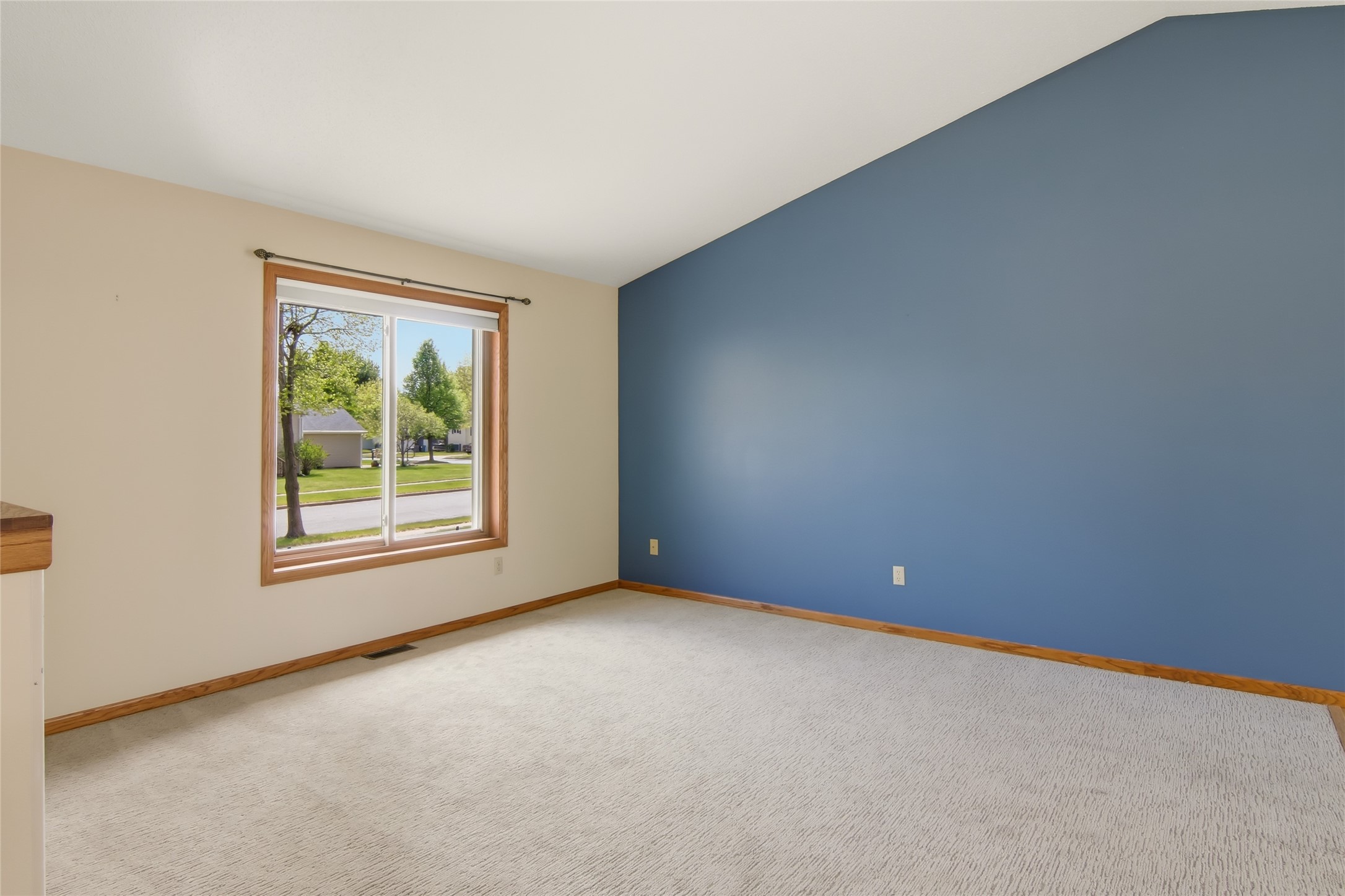 2518 Pine View Road