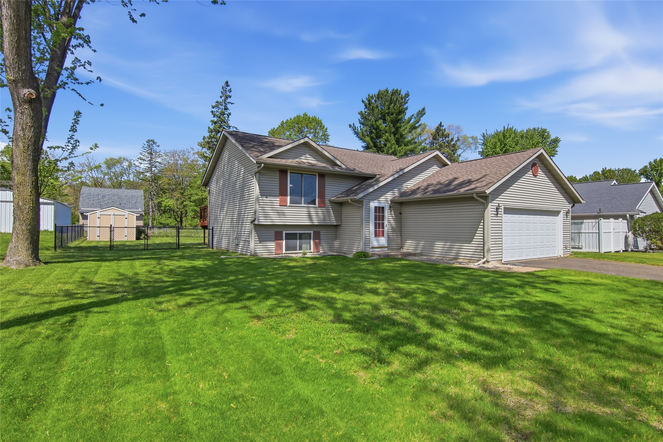 2518 Pine View Road