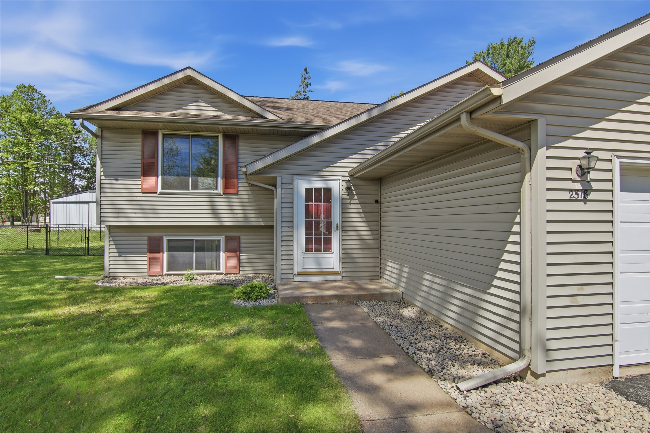 2518 Pine View Road
