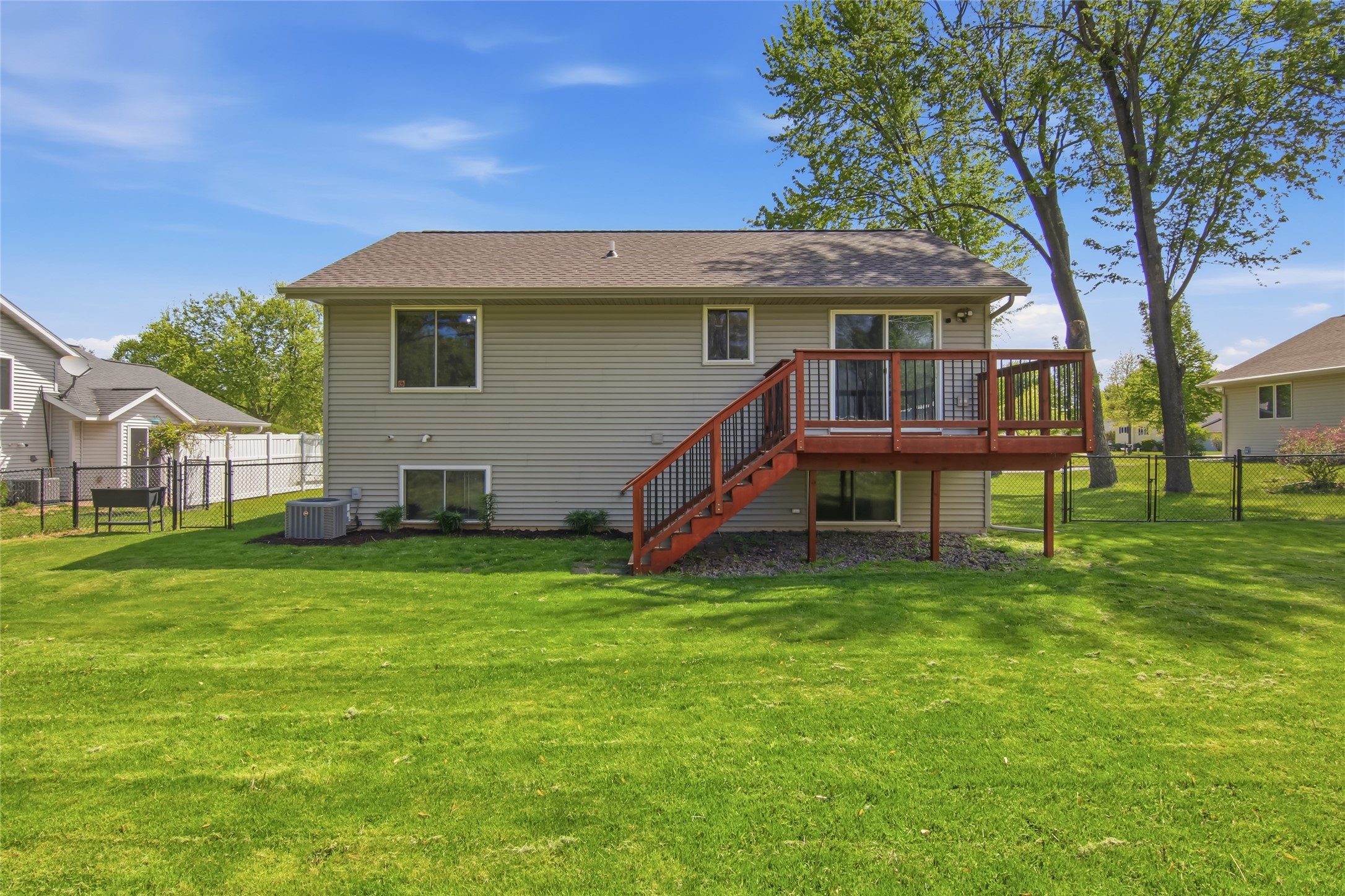 2518 Pine View Road