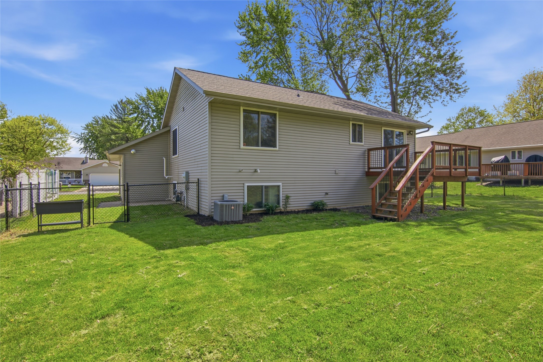 2518 Pine View Road
