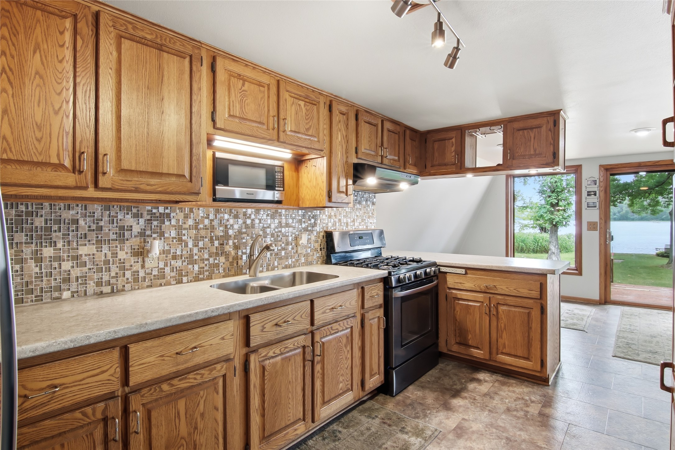 16301 State Highway 178