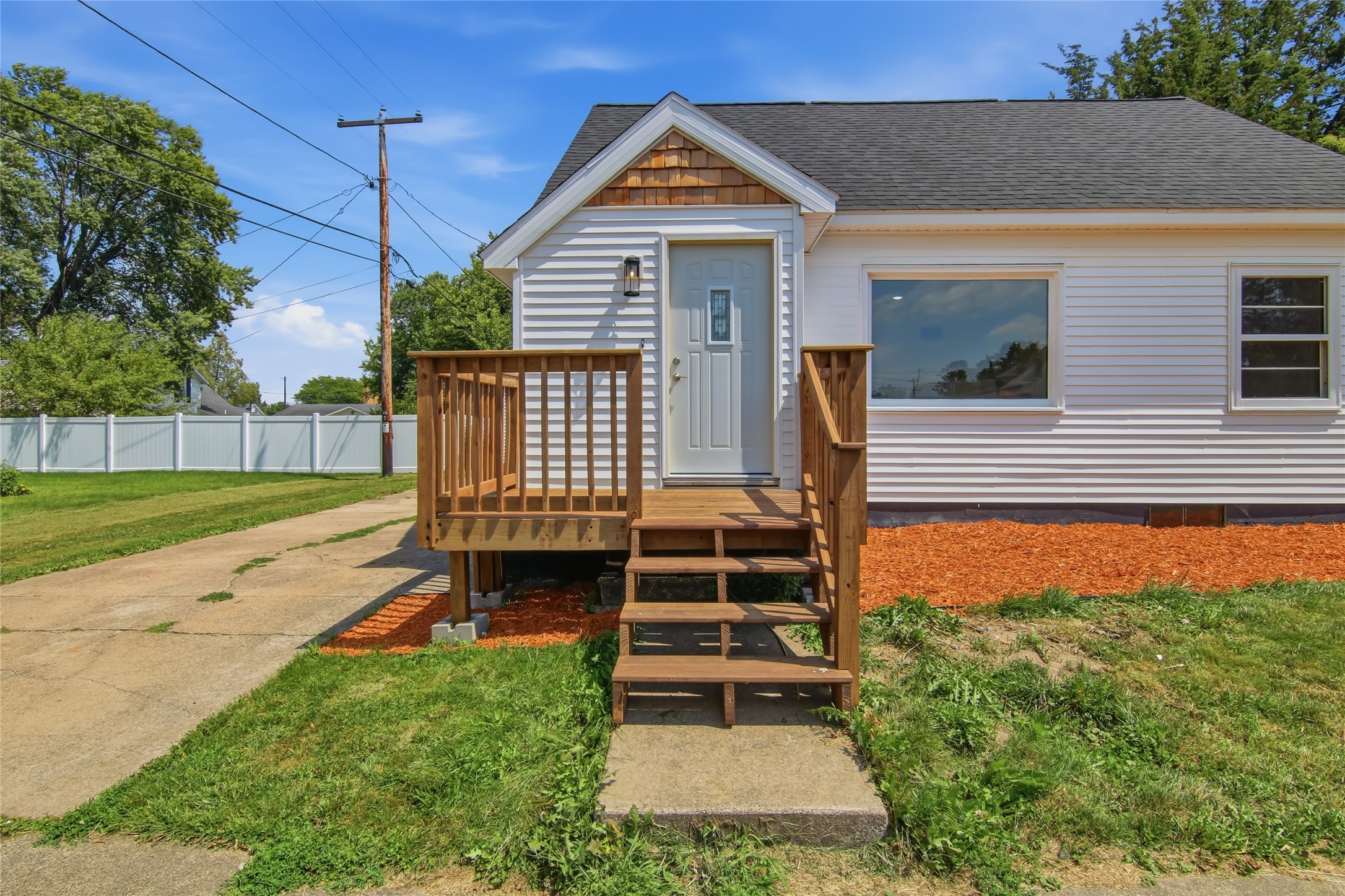 124 S Victory Street