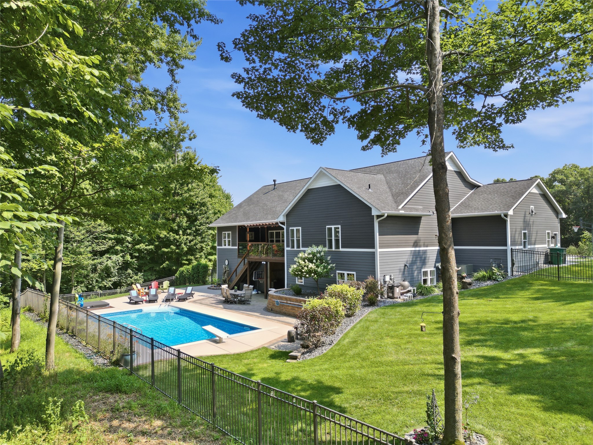 4338 Heritage Drive
