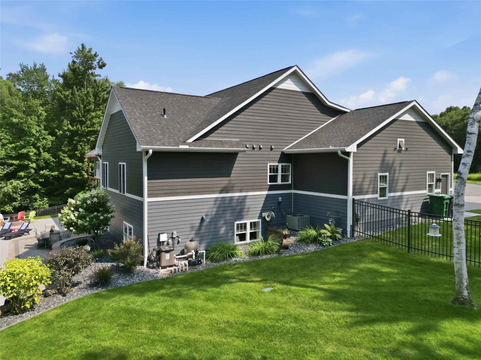 4338 Heritage Drive