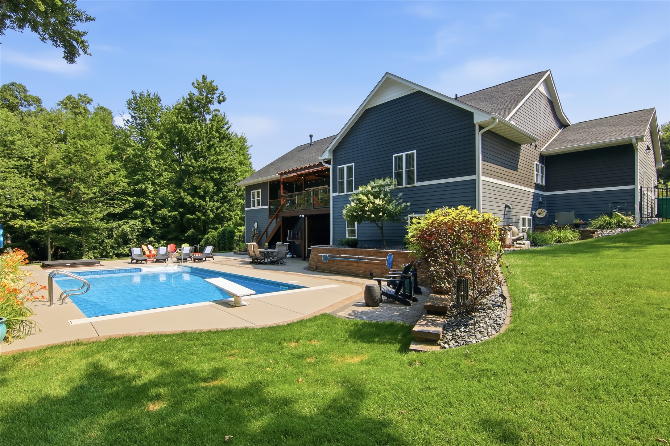 4338 Heritage Drive