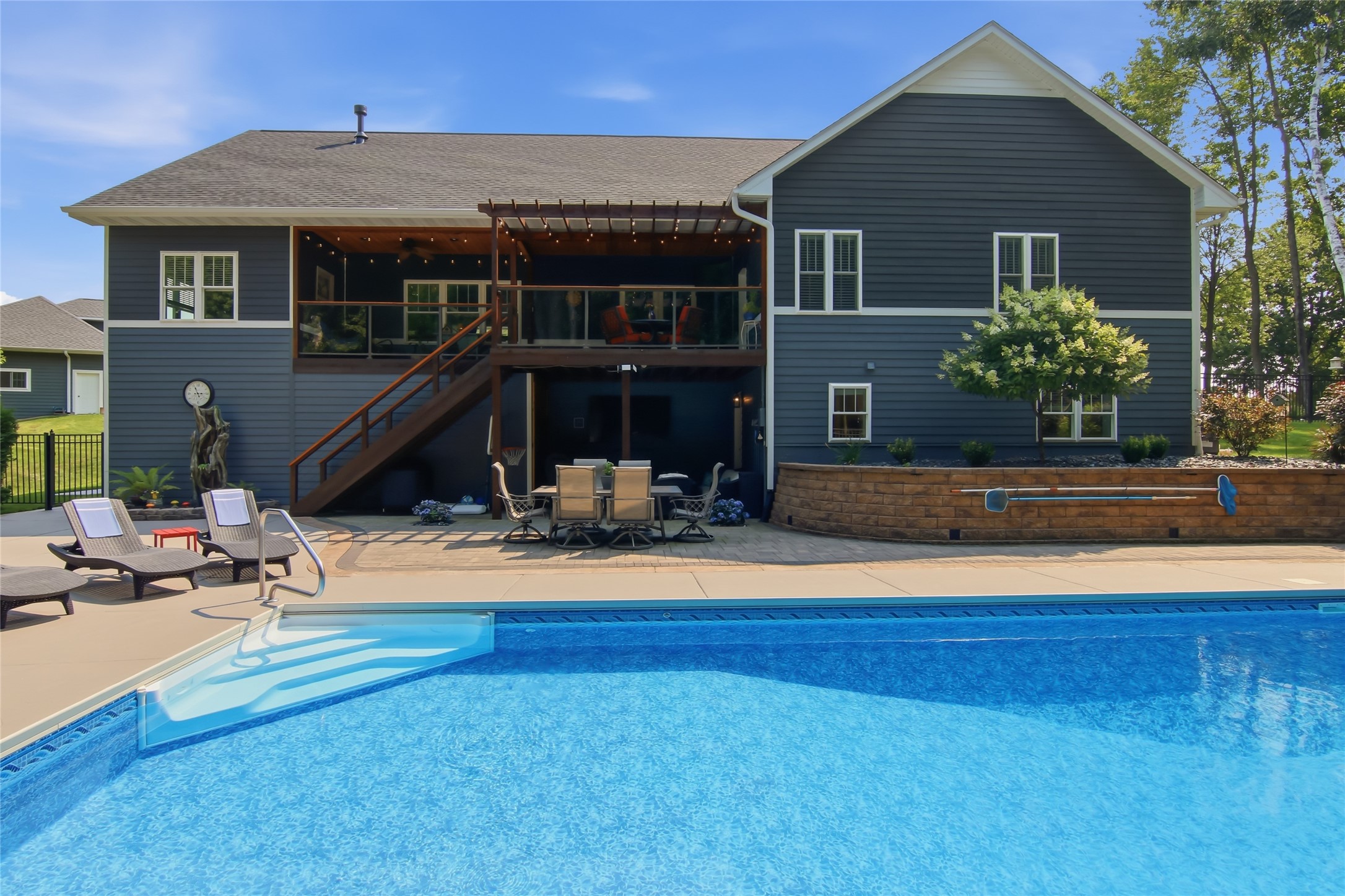 4338 Heritage Drive