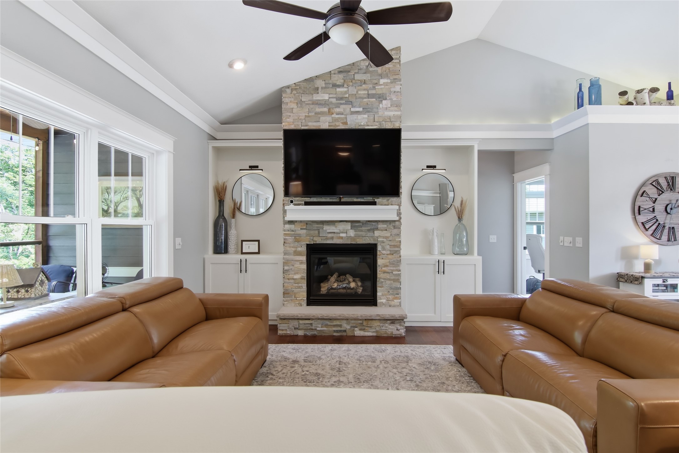 4338 Heritage Drive