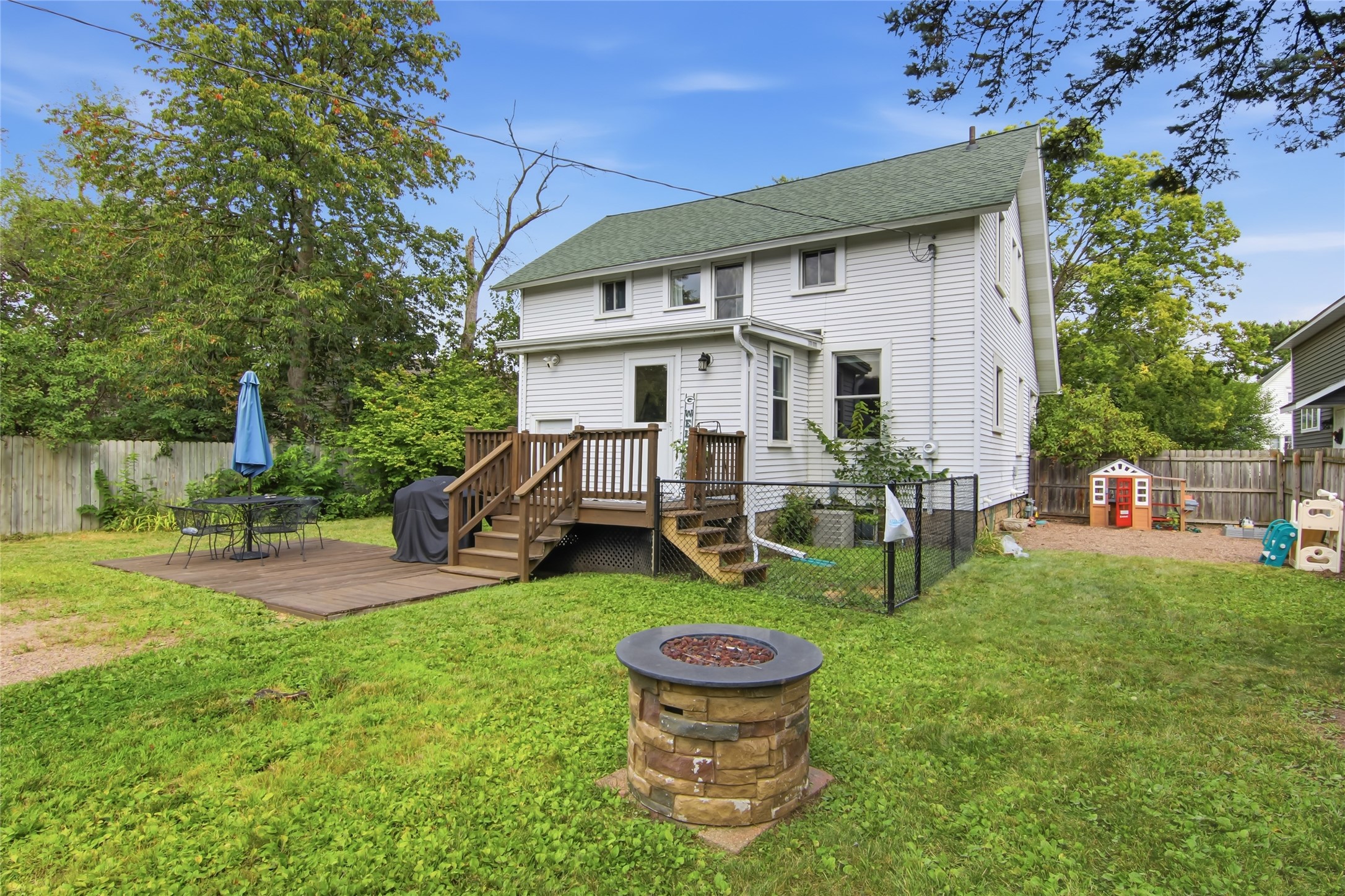 540 Cochrane Street