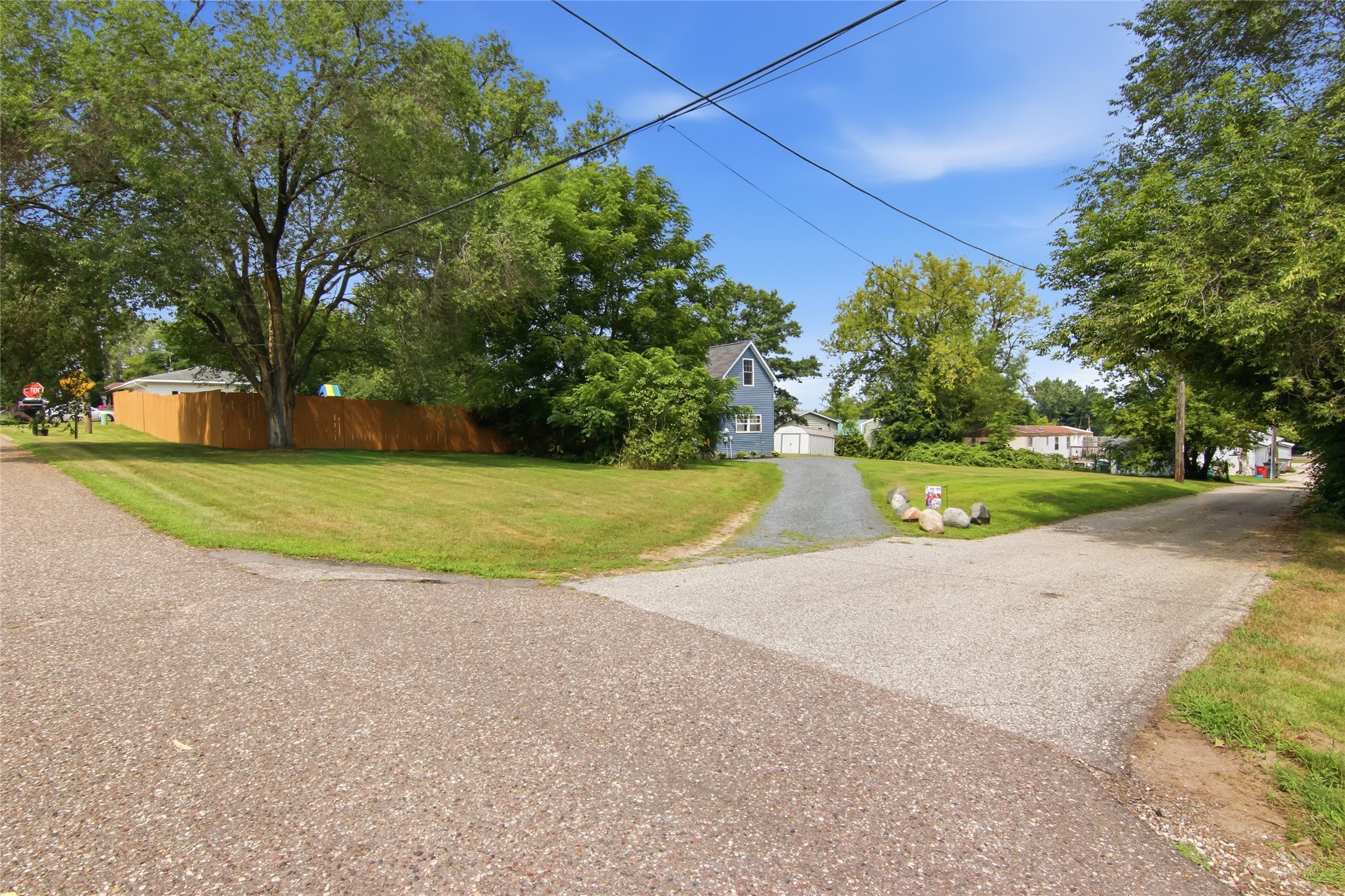 405 2nd Avenue W