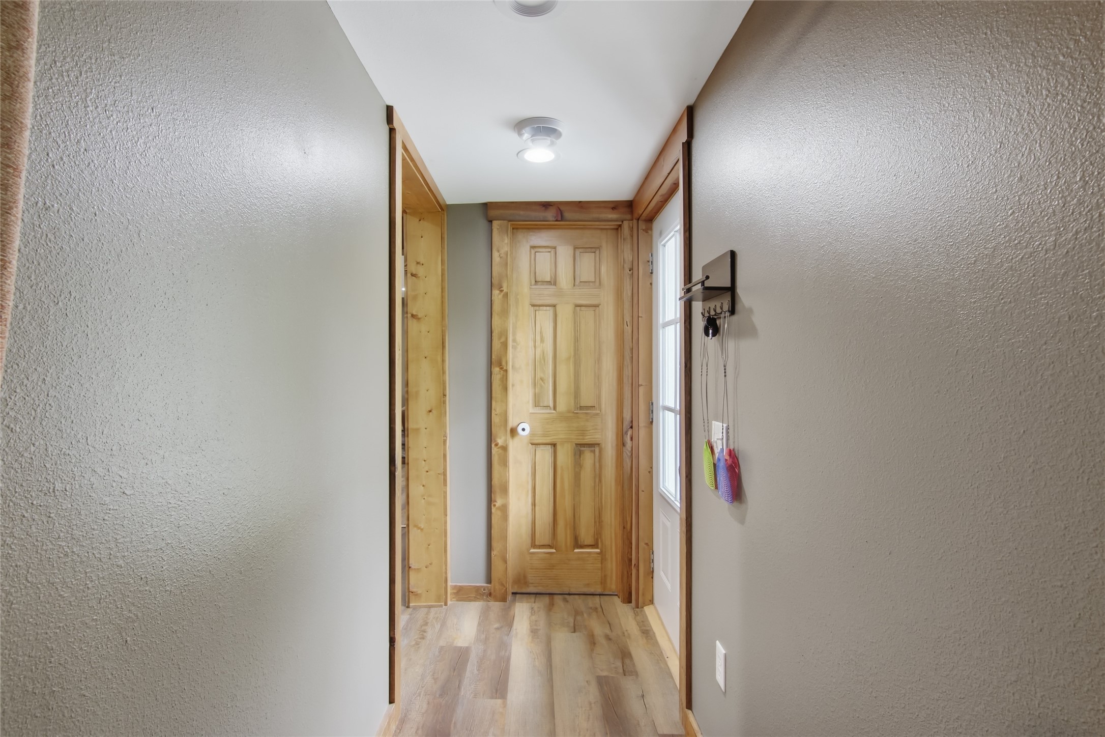 405 2nd Avenue W