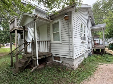 804 Ferry Street 1-2