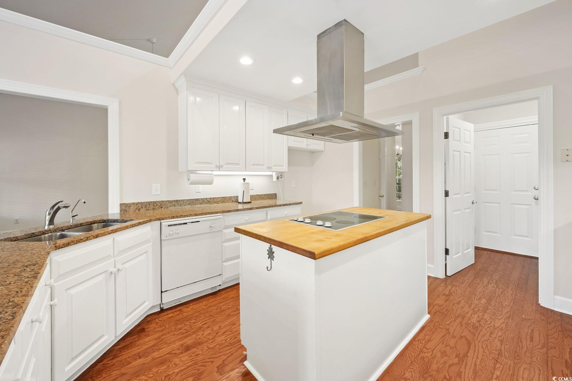 37 Sea Dollar Ln.