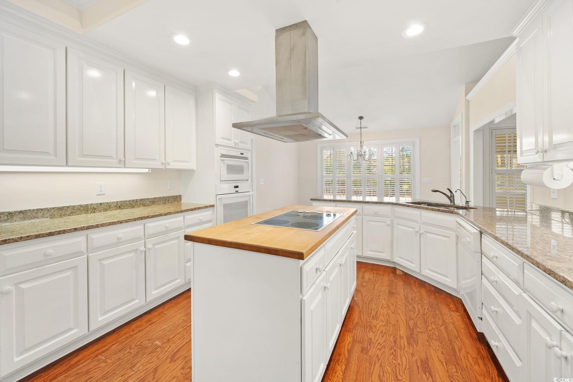 37 Sea Dollar Ln.