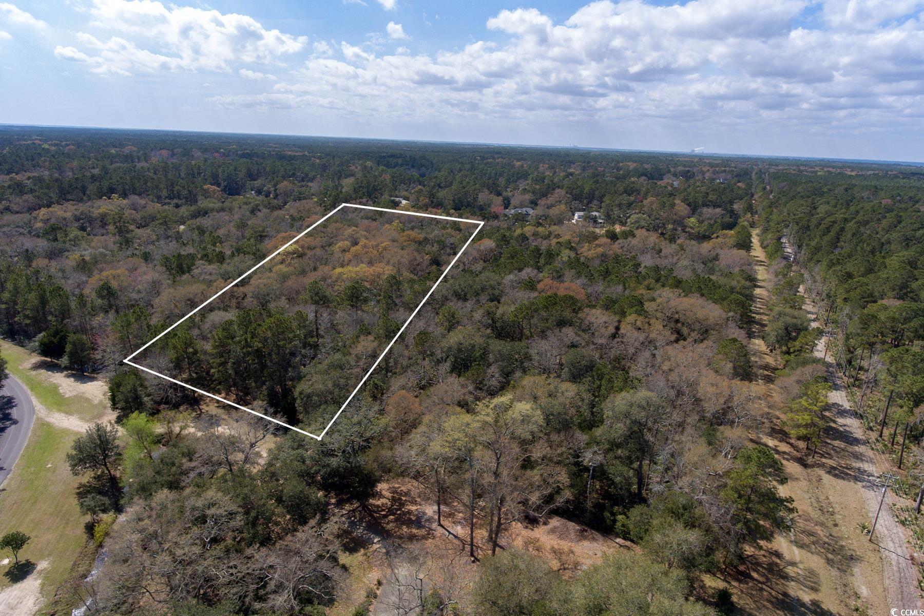 Lot 1A+1B Wallace Pate Dr.