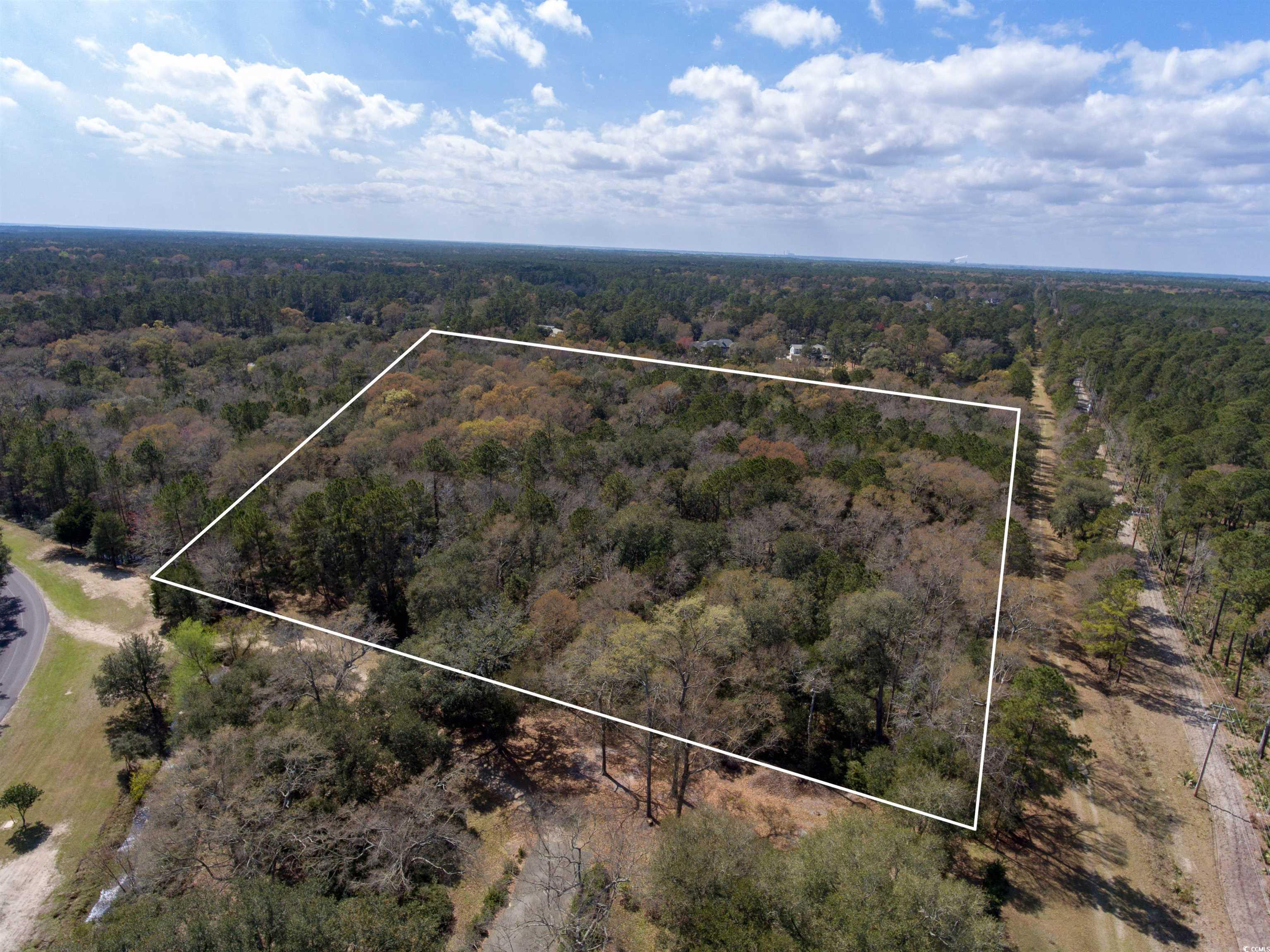Lot 1A+1B Wallace Pate Dr.