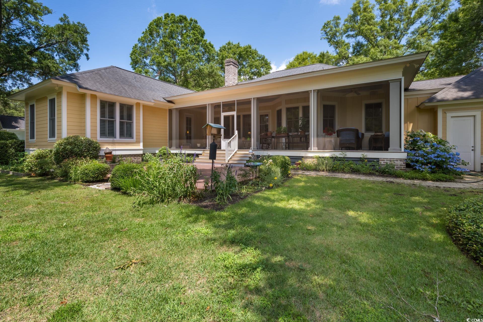 563 Lantana Circle