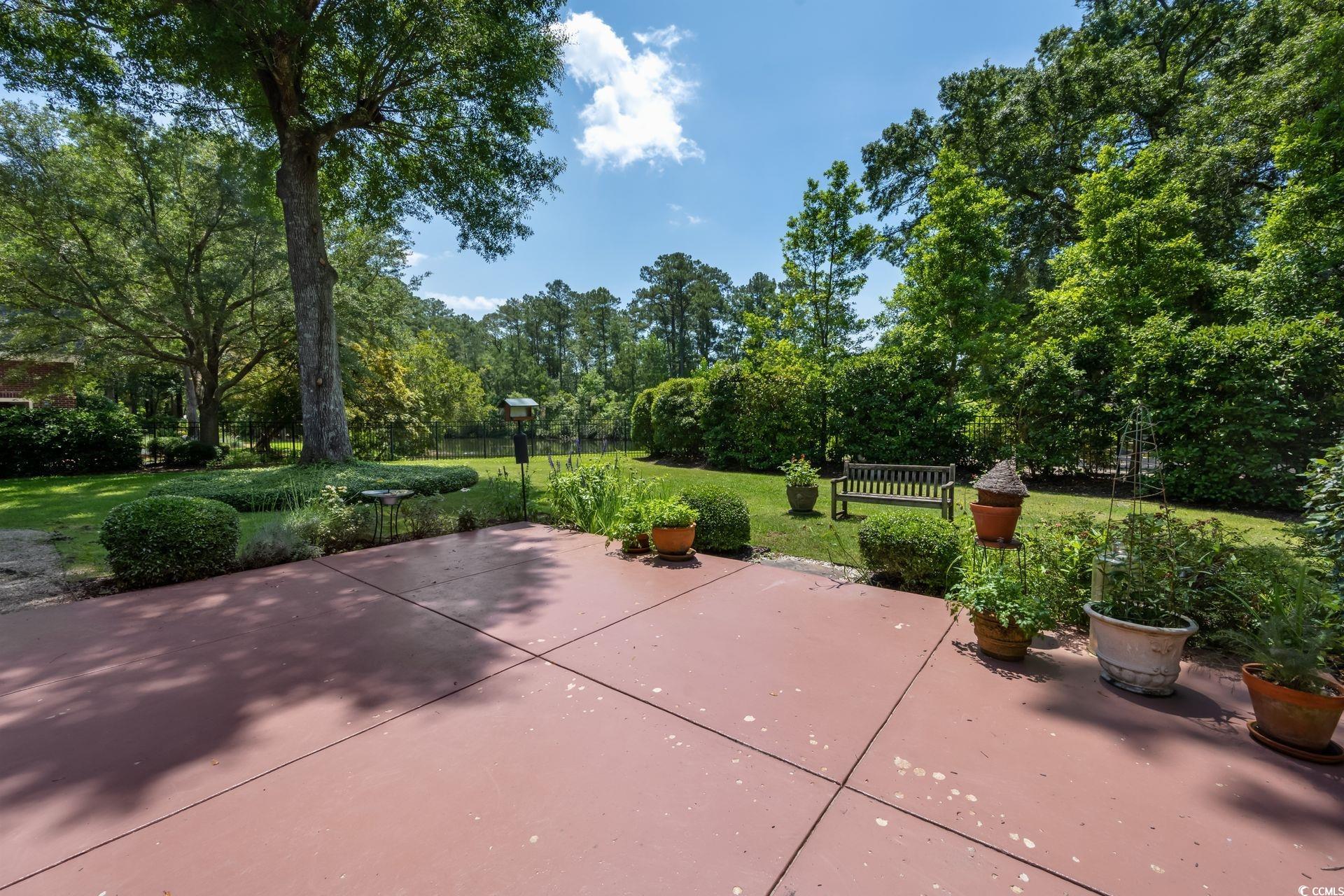 563 Lantana Circle