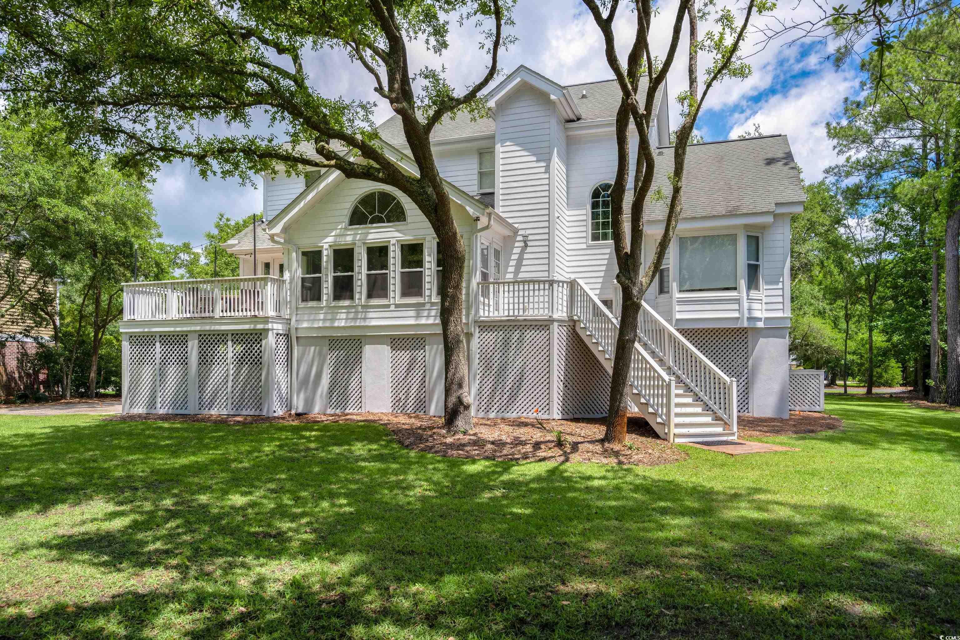 352 Calais Ave.