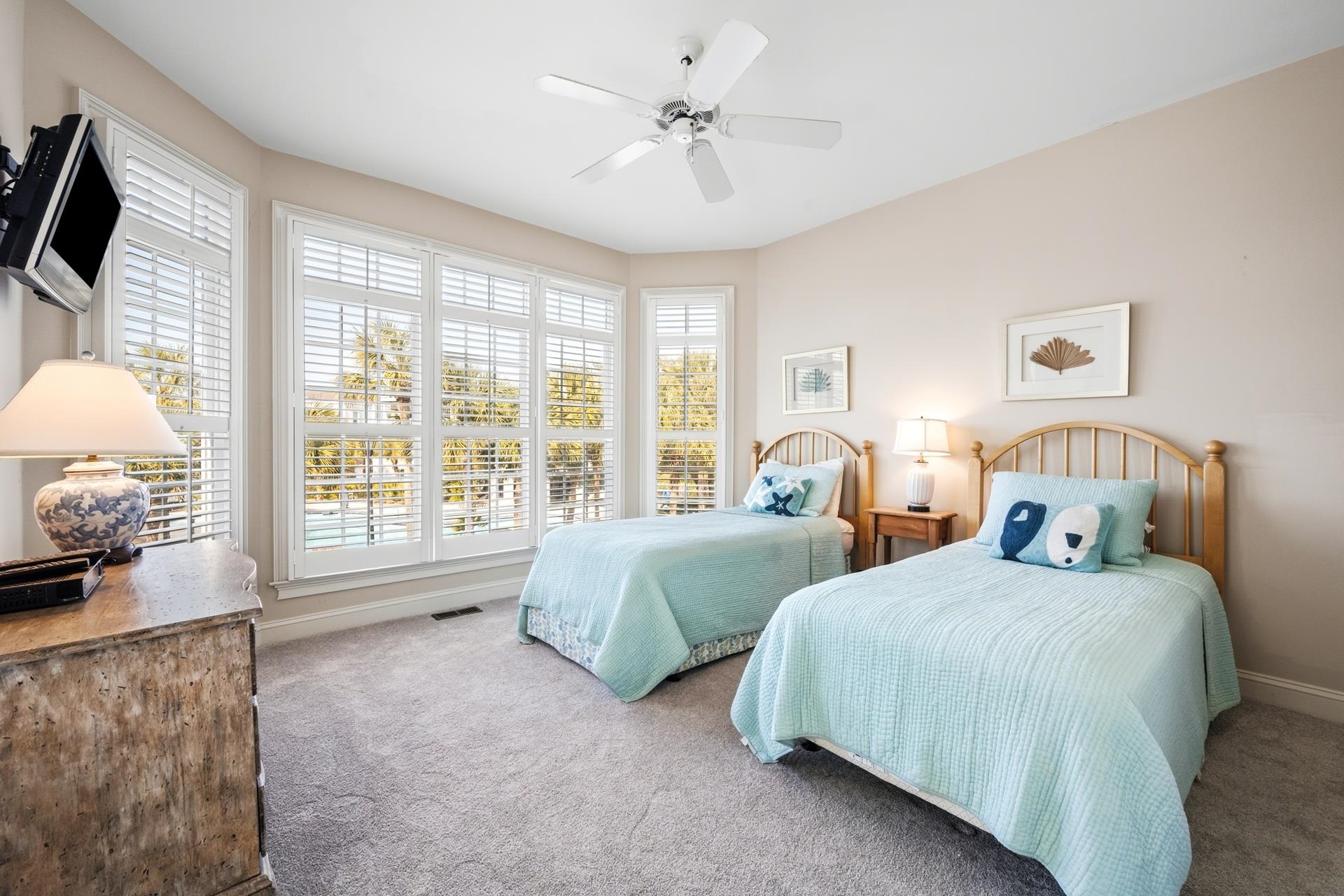 324 Sea Oats Circle