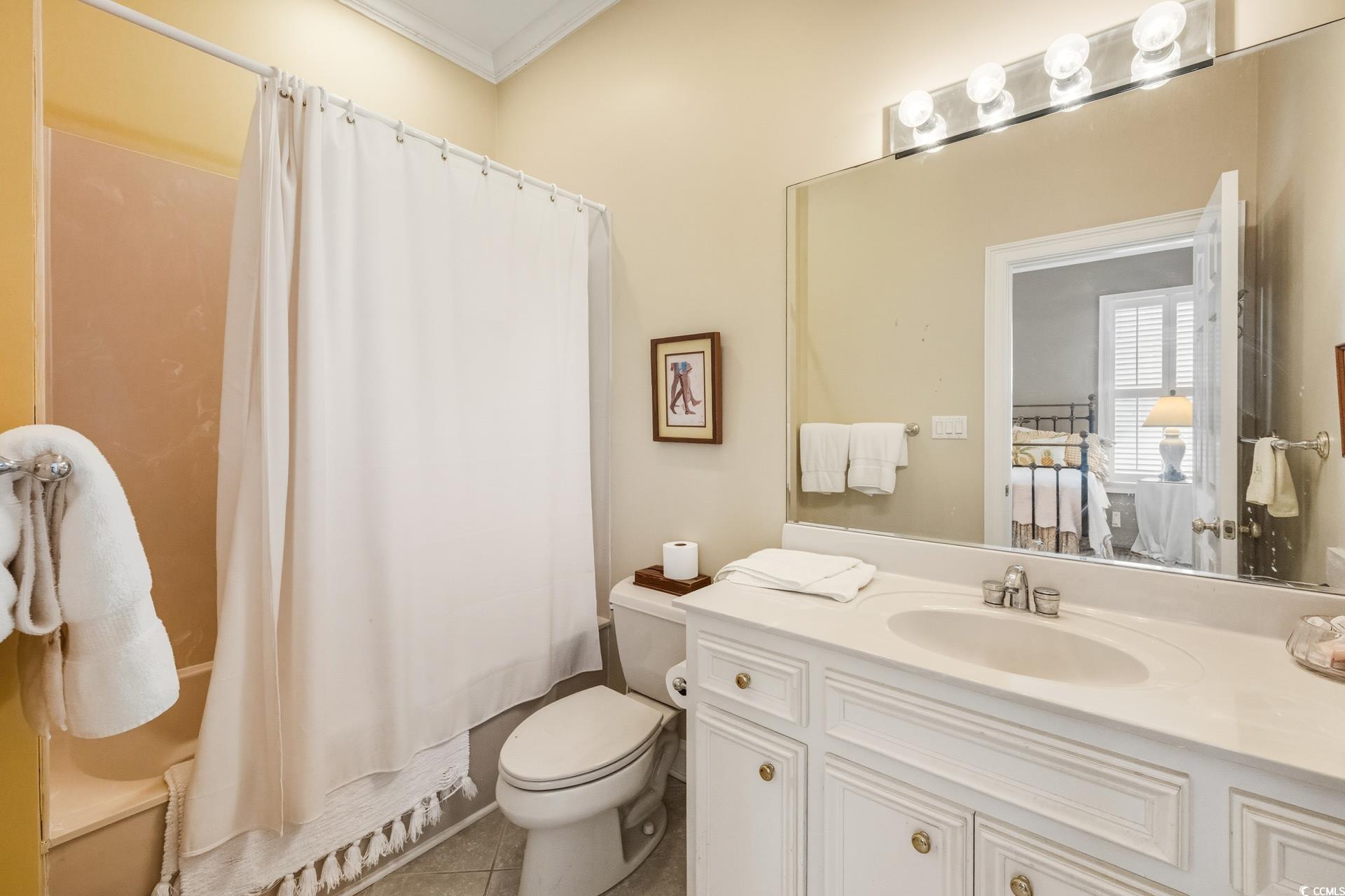 160 Colony Point Dr.