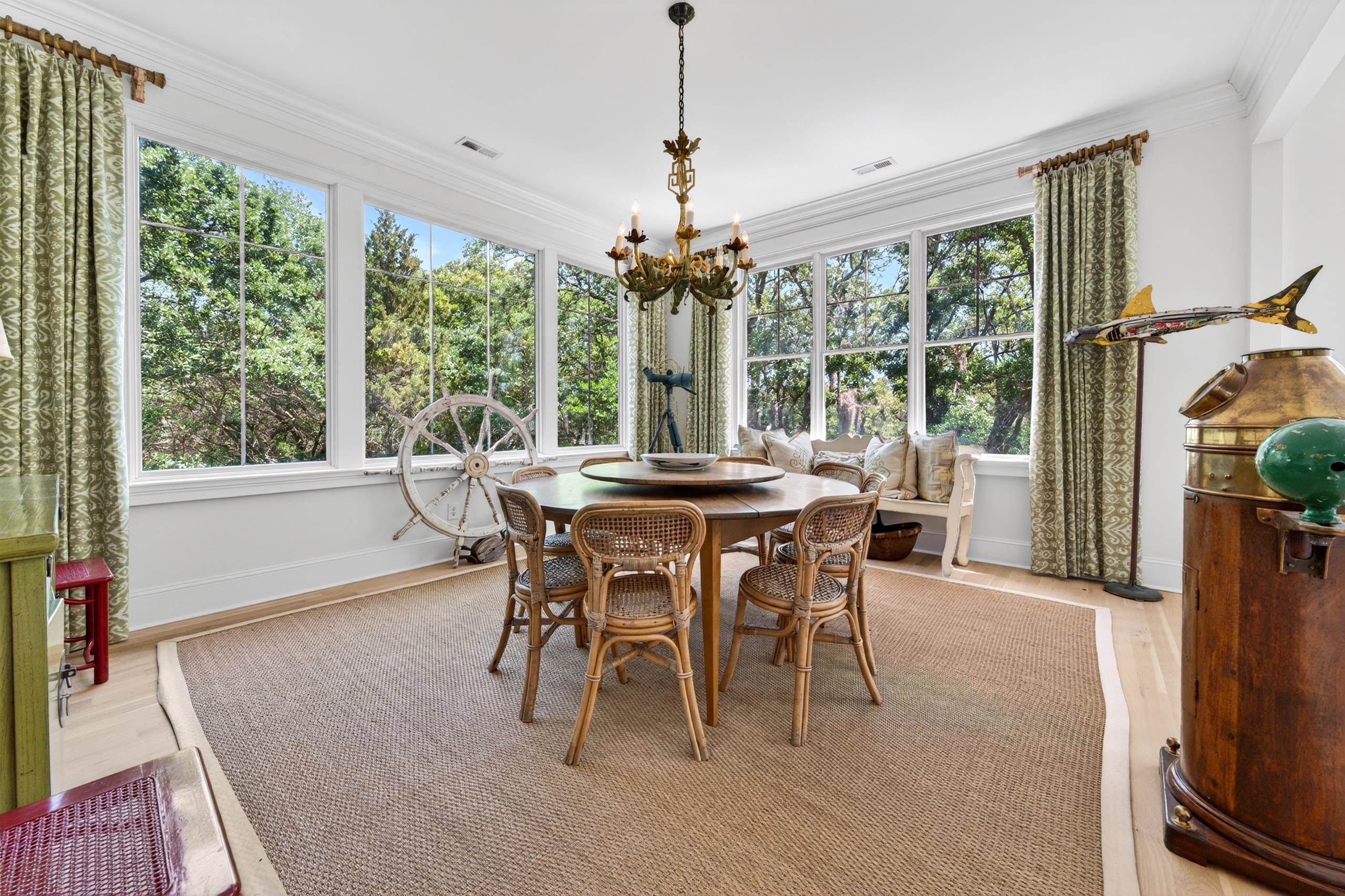 122 Sea Island Dr.